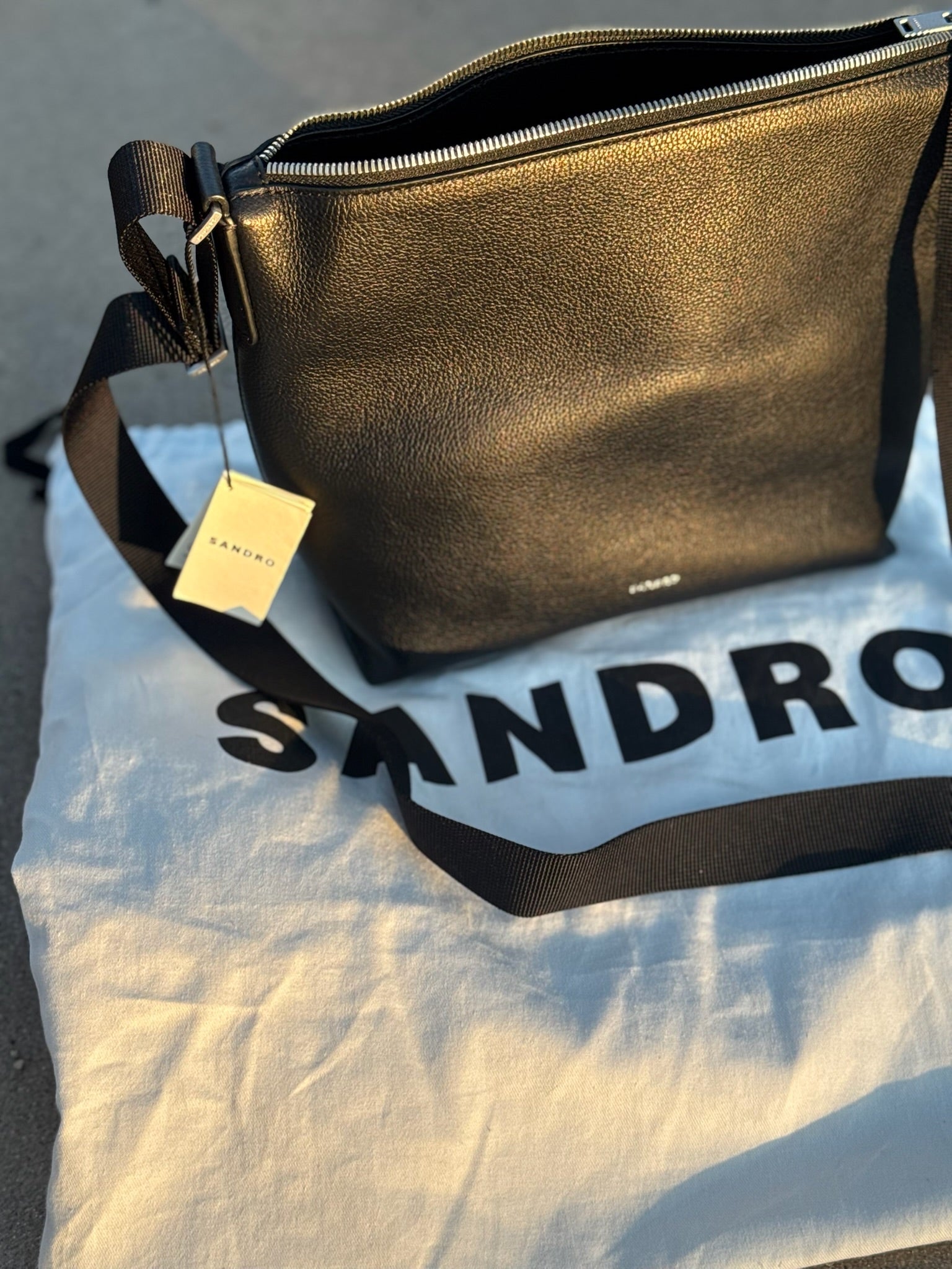 SANDRO PARIS FW24 Crossbody Bag Leather Noir Black MENS