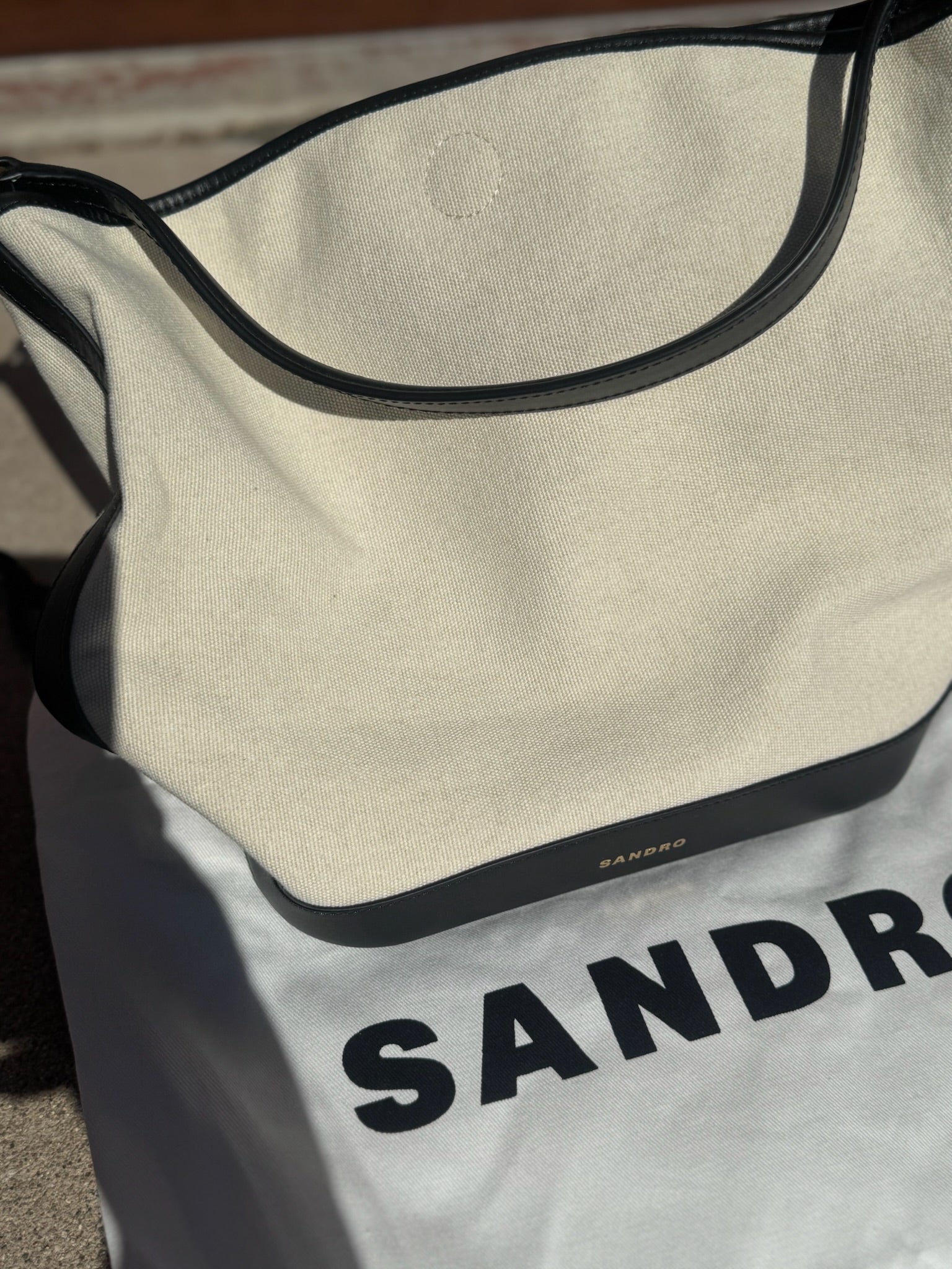 SANDRO PARIS Tangoso Bucket Bag Classic Camel Suede and Black